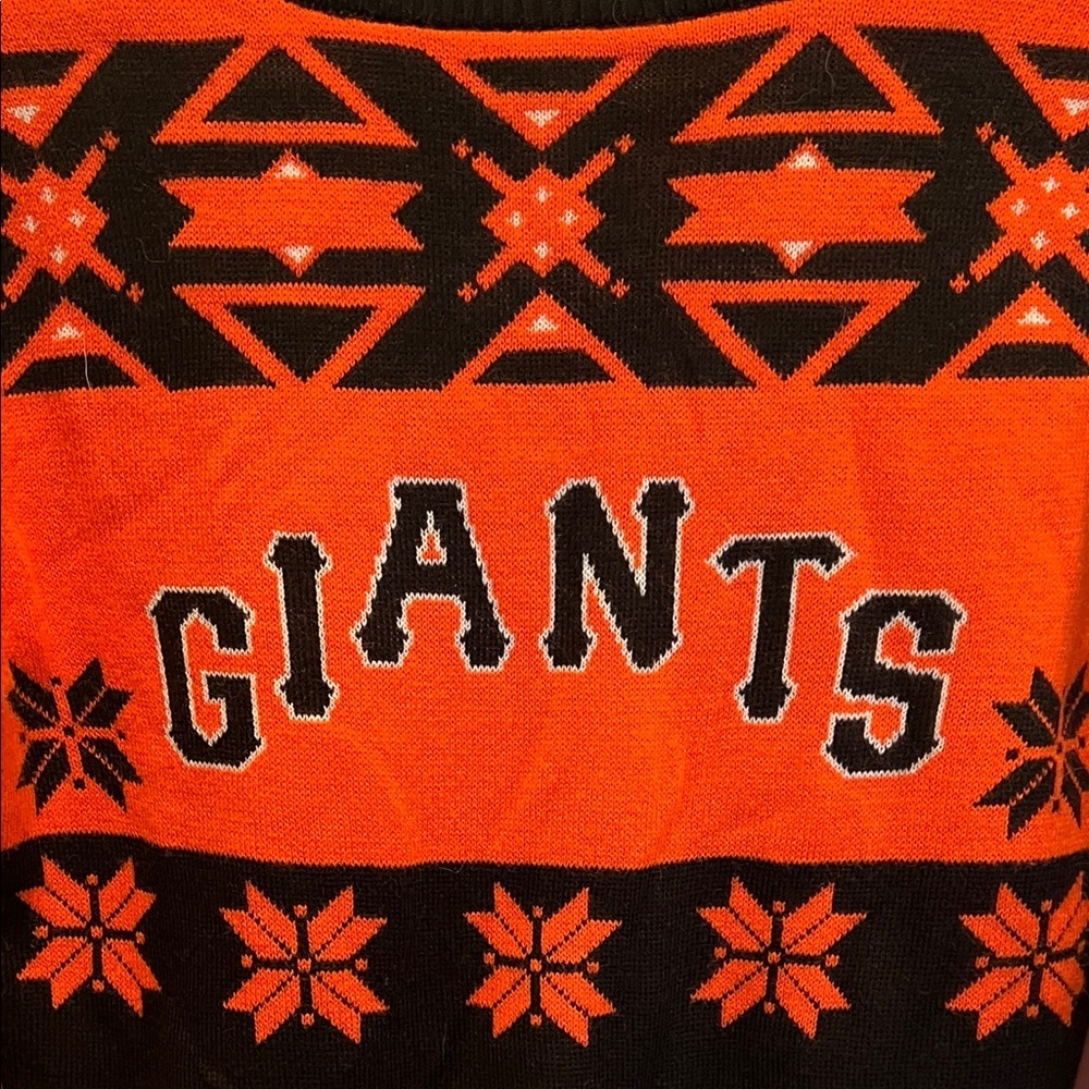 San Francisco Giants V-Neck Ugly Christmas Sweater Size M - Picture 4 of 4